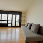 Ponsardin- Appartement Avec Balcon Et Parking