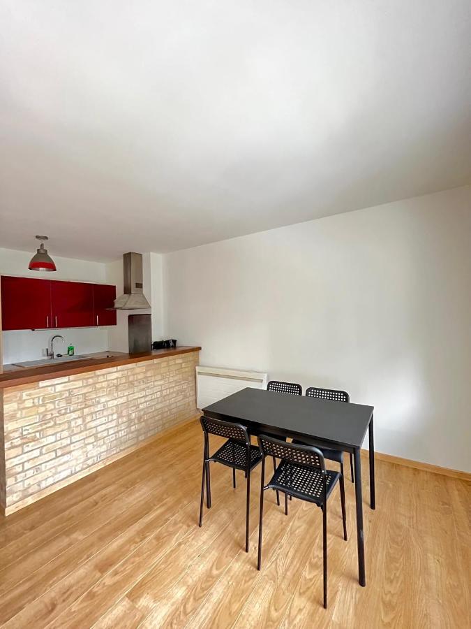 Ponsardin- Avec Balcon Et Parking Reims