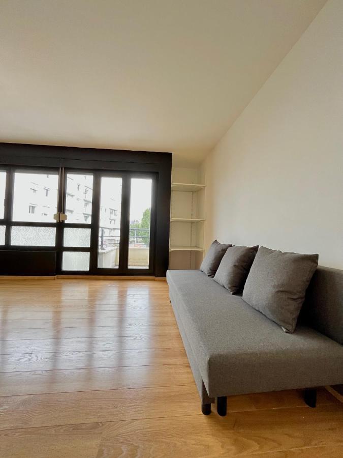 Ponsardin- Avec Balcon Et Parking Appartement